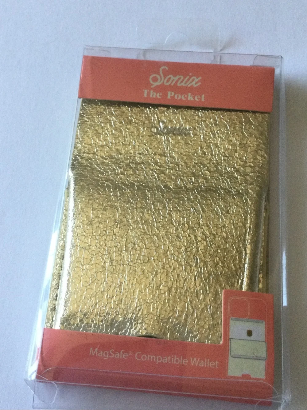 SONIX FAUX LEATHER MAGNETIC SMARTPHONE CARD CASE GOLD NWT